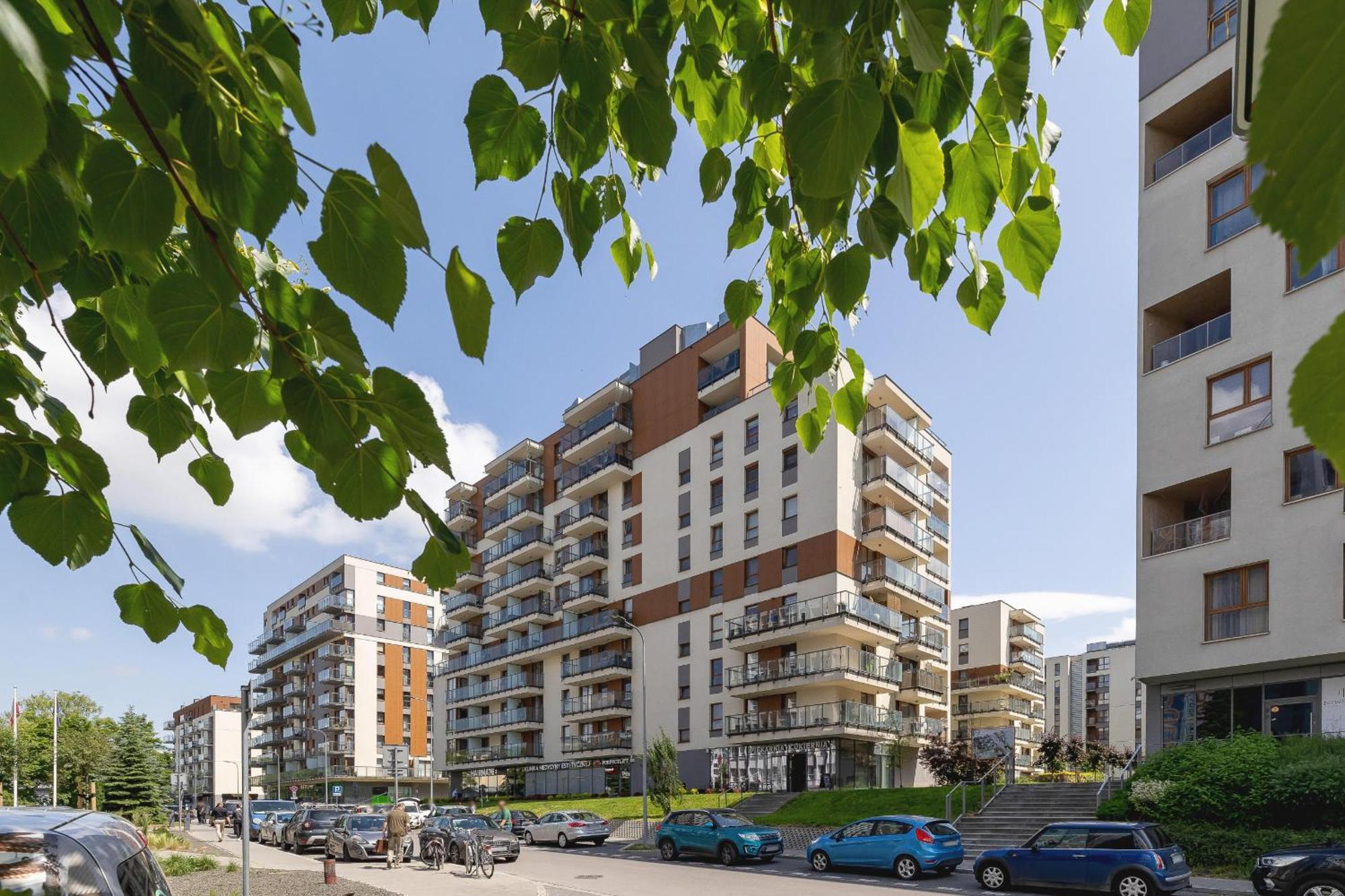 Przytulny Apartament Na Wroclawskiej Z Parkingiem W Krakowie By Noclegi Renters Exteriör bild